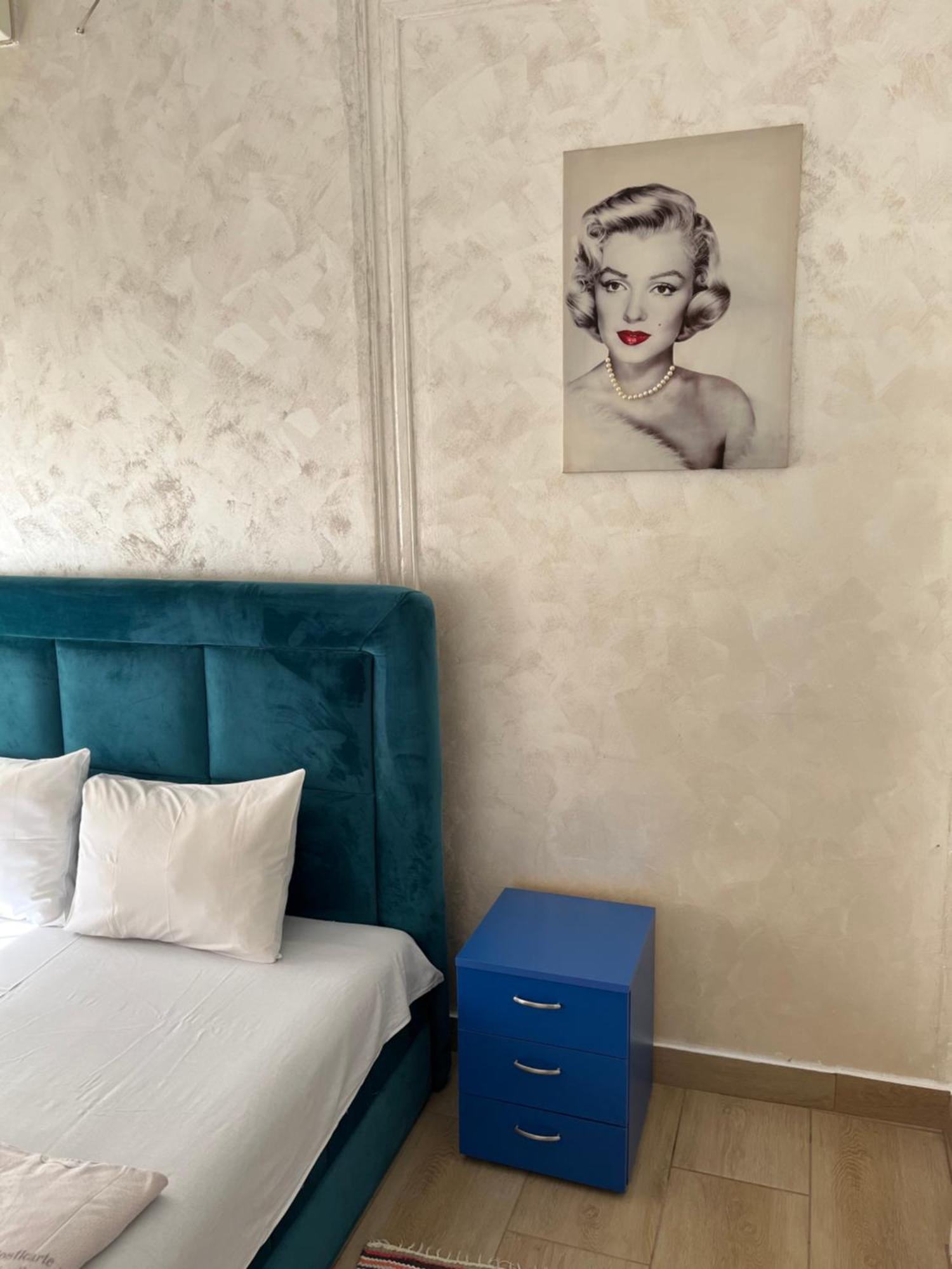 Sobe Sa Sopstvenim Kupatilom Private Rooms Bathroom In Center Novi Sad Exterior foto